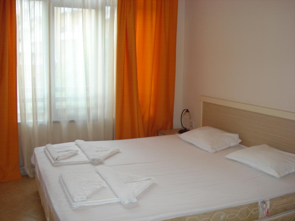 Royal Sun - Sunny Cove Apartment Sunny Beach Exterior photo
